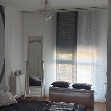 Apartamento Tranquilo Понферрада Екстер'єр фото
